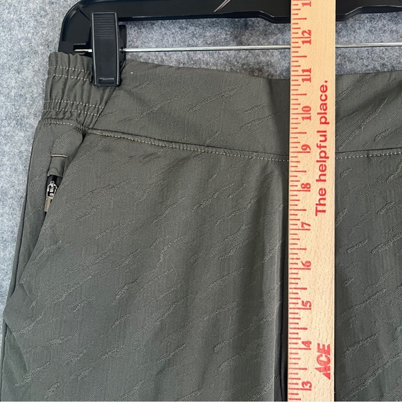 ATHLETA Brooklyn Textured Jogger Olive Grey Athleisure Activewear Size 6 - Picture 8 of 15